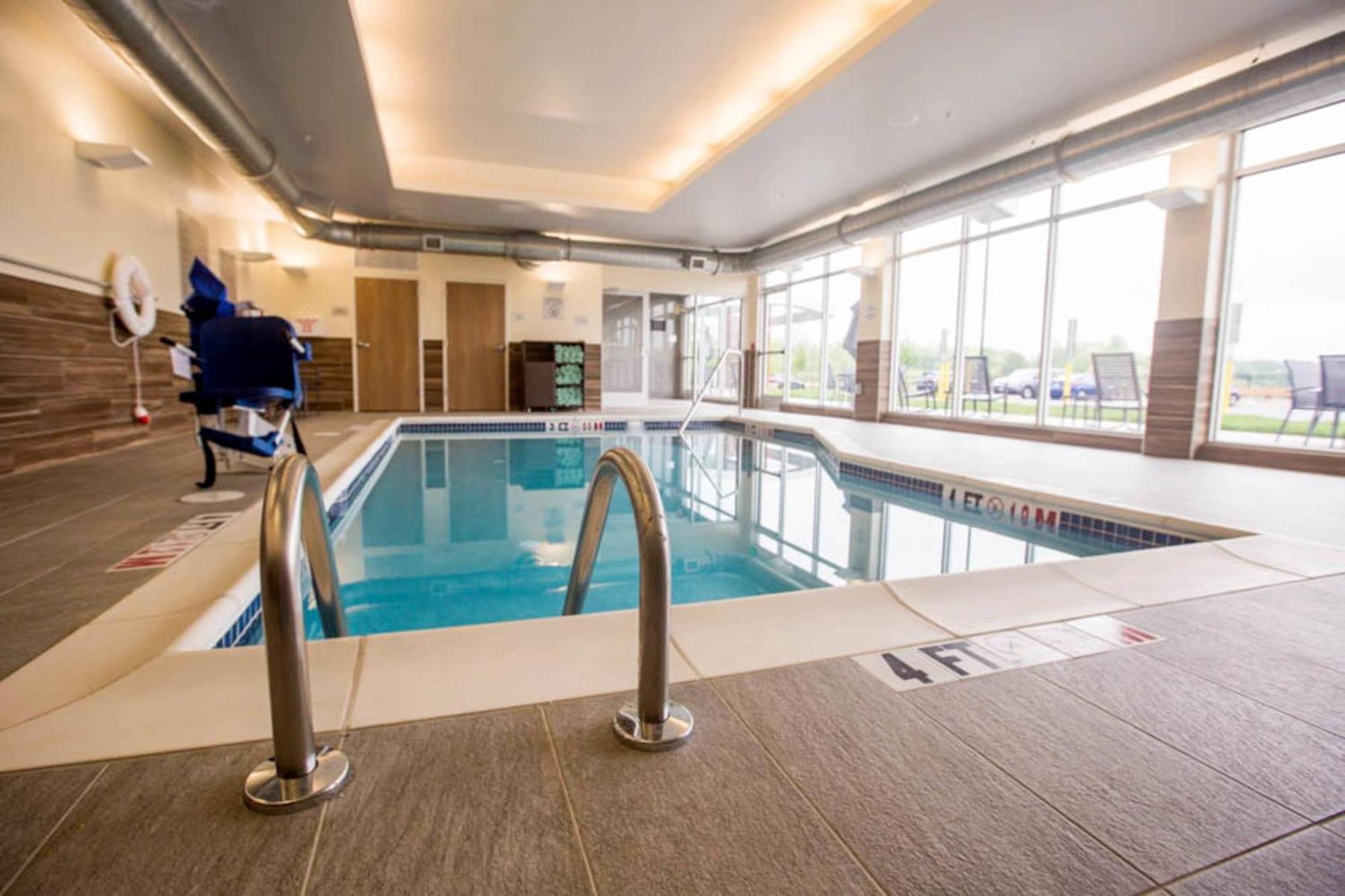 Fairfield Inn & Suites By Marriott Philadelphia Broomall/Newtown Square Zewnętrze zdjęcie