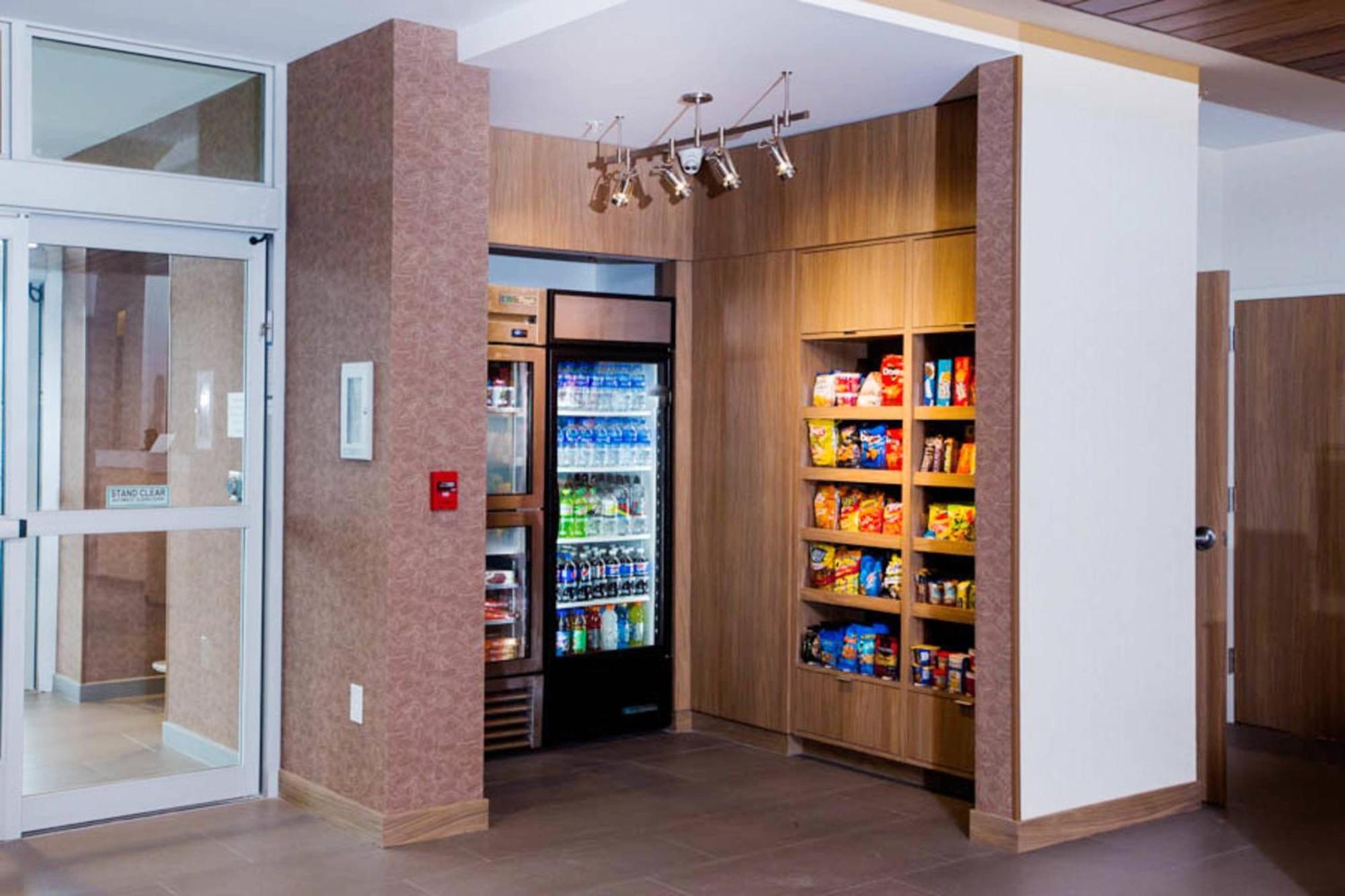 Fairfield Inn & Suites By Marriott Philadelphia Broomall/Newtown Square Zewnętrze zdjęcie