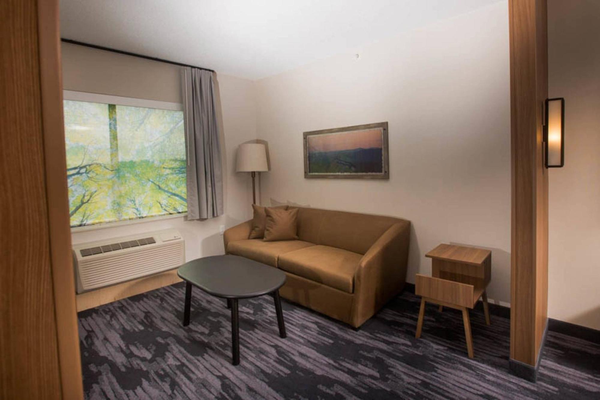 Fairfield Inn & Suites By Marriott Philadelphia Broomall/Newtown Square Zewnętrze zdjęcie