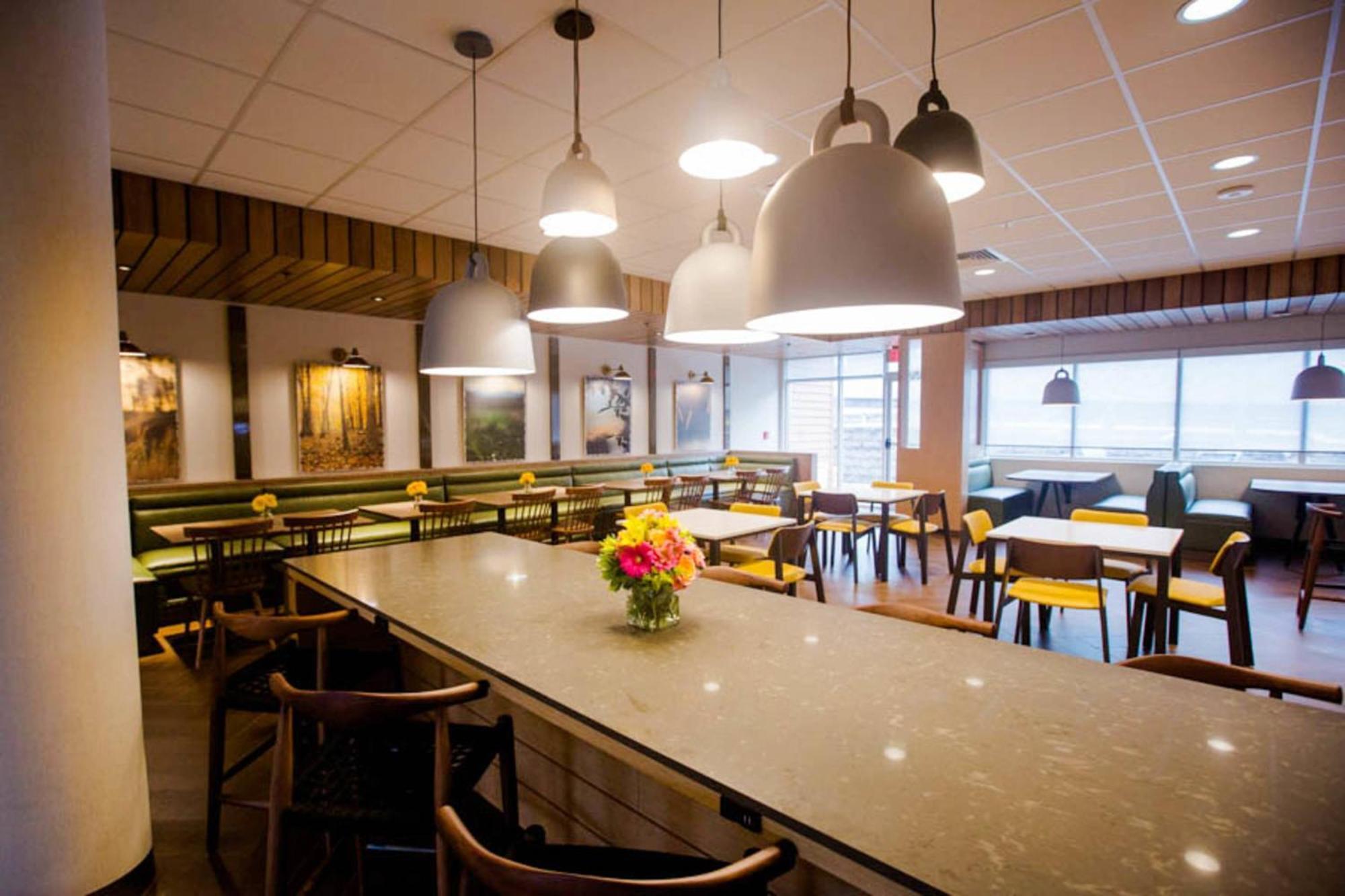 Fairfield Inn & Suites By Marriott Philadelphia Broomall/Newtown Square Zewnętrze zdjęcie